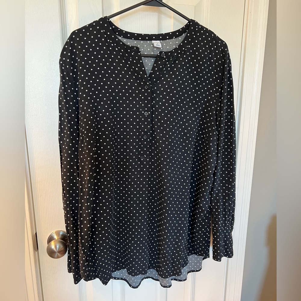 Old Navy Black and White Polka Dot Blouse